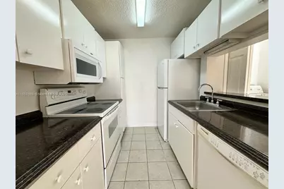 4541 W McNab Rd #18, Pompano Beach, FL 33069 - Photo 1