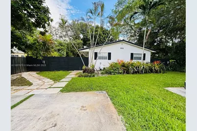 1002 NE 119th St #Rear, Biscayne Park, FL 33161 - Photo 1