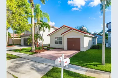 17379 SW 22nd St, Miramar, FL 33029 - Photo 1