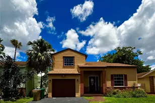 506 Danville Terrace, Davie, FL 33325 - Photo 1