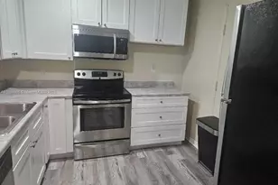 404 NW 68th Ave, Plantation, FL 33317 - Photo 1