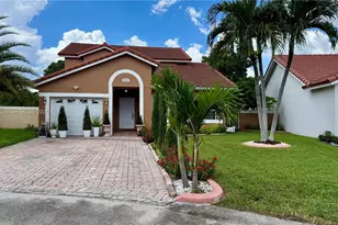 18642 NW 54th Pl, Miami Gardens, FL 33055 - Photo 1