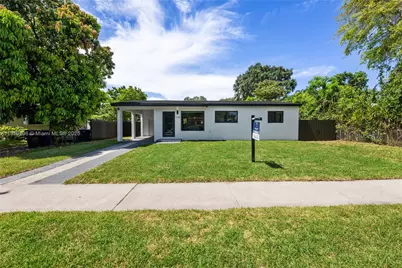 1095 NE 156th St, North Miami Beach, FL 33162 - Photo 1