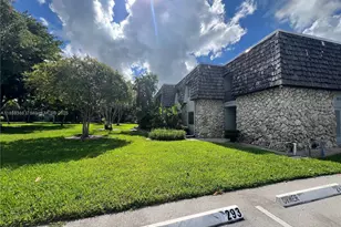 3101 Oakland Shores Dr, Oakland Park, FL 33309 - Photo 1