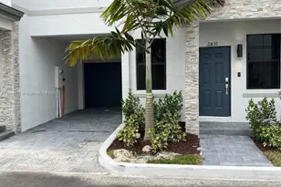 2831 SW 16th Terrace, Fort Lauderdale, FL 33315 - Photo 1