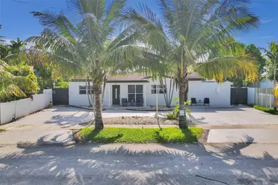 6520 W 8th Ln, Hialeah, FL 33012 - Photo 1