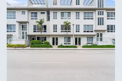 10509 NW 66th St, Doral, FL 33178 - Photo 1