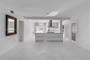 3909 Garden Ave, Miami Beach, FL 33140 - Photo 1