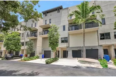 164 SE 4th Ter, Pompano Beach, FL 33060 - Photo 1
