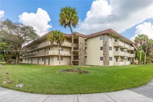 7505 SW 82nd St, Miami, FL 33143 - Photo 1