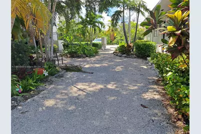 13025 Emerald Dr #255, North Miami, FL 33181 - Photo 1