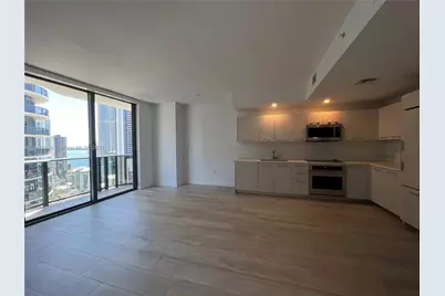 55 SW 9th St #2702, Miami, FL 33130 - Photo 1