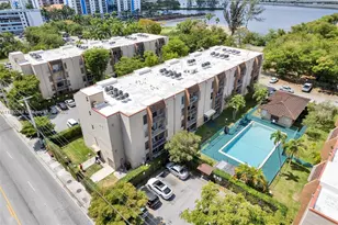 4845 NW 7th St, Miami, FL 33126 - Photo 1