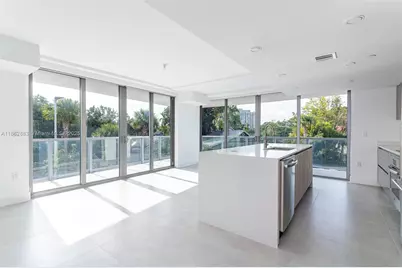 13800 Highland Dr #201, North Miami Beach, FL 33181 - Photo 1