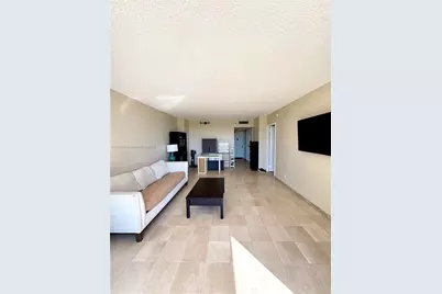 20301 W Country Club Dr #1025, Aventura, FL 33180 - Photo 1