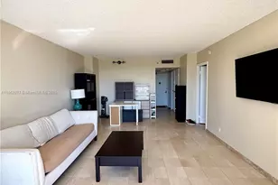 20301 W Country Club Dr, Aventura, FL 33180 - Photo 1