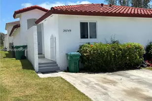 20749 SW 80th Pl, Cutler Bay, FL 33189 - Photo 1