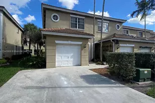 449 S W 122nd Terrace, Pembroke Pines, FL 33025 - Photo 1