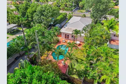 25 NW 95th St, Miami Shores, FL 33150 - Photo 1