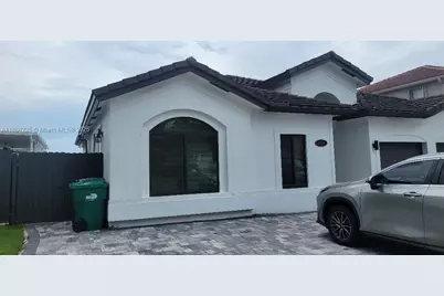 5950 SW 157th Pl #5950, Miami, FL 33193 - Photo 1