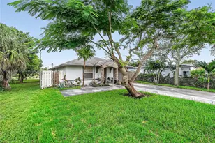 31 SW 11th Ave, Delray Beach, FL 33444 - Photo 1