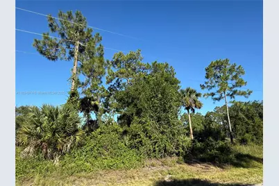 635 S Trebol St, Clewiston, FL 33440 - Photo 1