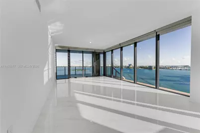 700 NE 24th St #1407, Miami, FL 33137 - Photo 1