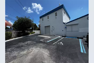 6151 Pembroke Rd, Hollywood, FL 33023 - Photo 1