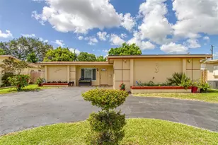 6530 NW 29th St, Sunrise, FL 33313 - Photo 1