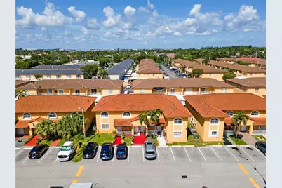 7698 W 34th Ln #10-202, Hialeah, FL 33018 - Photo 1