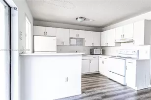 10350 SW 220th St, Cutler Bay, FL 33190 - Photo 1