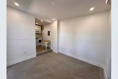 2952 SW 27th Ter #REAR, Miami, FL 33133 - Photo 1