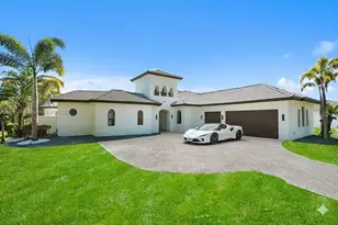 499 SW Squire Johns Ln, Palm City, FL 34990 - Photo 1
