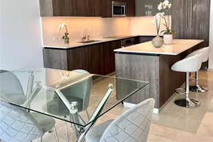 88 SW 7, Miami, FL 33131 - Photo 1