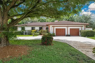 6250 SW 88th St, Pinecrest, FL 33156 - Photo 1