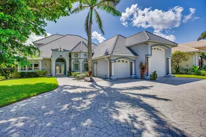 14817 Laguna Drive, Fort Myers, FL 33908 - Photo 1