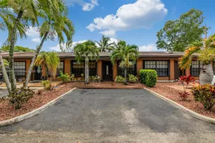 10980 Olive Ave, Pembroke Pines, FL 33026 - Photo 1
