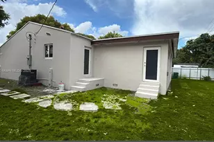 586 NW 48th St, Miami, FL 33127 - Photo 1