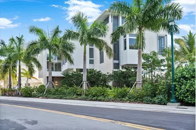 3750 Yacht Club Dr #TH3, Aventura, FL 33180 - Photo 1
