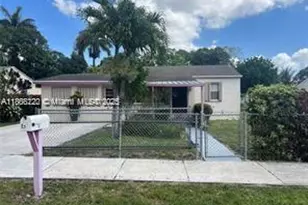 1527 NW 101st St, Miami, FL 33147 - Photo 1