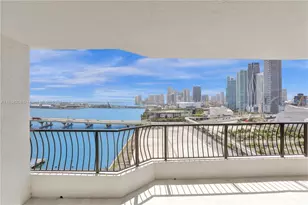 555 NE 15th St, Miami, FL 33132 - Photo 1