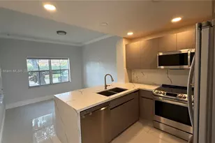 8480 NW 139th Ln, Miami Lakes, FL 33016 - Photo 1