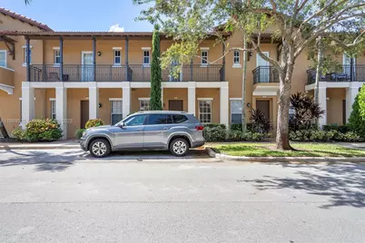 14614 SW 6th St #6-11, Pembroke Pines, FL 33027 - Photo 1