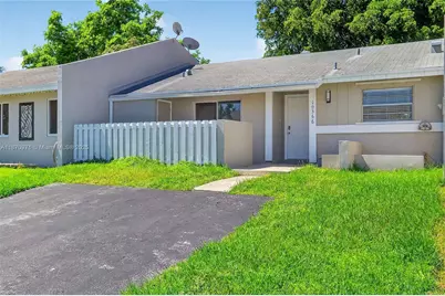 10366 SW 208th Ln, Cutler Bay, FL 33189 - Photo 1