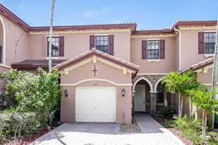 457 SE 37th Pl, Homestead, FL 33033 - Photo 1