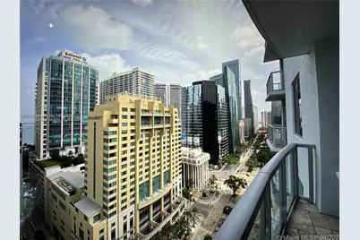 1060 Brickell Ave #1905, Miami, FL 33131 - Photo 1