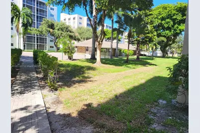 900 NE 12th Ave #705, Hallandale Beach, FL 33009 - Photo 1