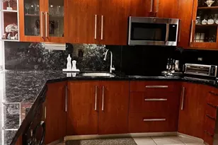 20200 W Country Club Dr, Aventura, FL 33180 - Photo 1