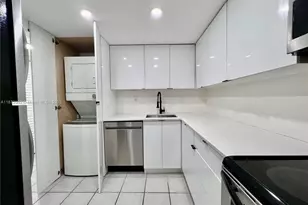 805 SW 30th St, Fort Lauderdale, FL 33315 - Photo 1