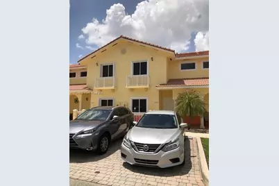 7428 NW 178 St #7428, Miami Lakes, FL 33015 - Photo 1